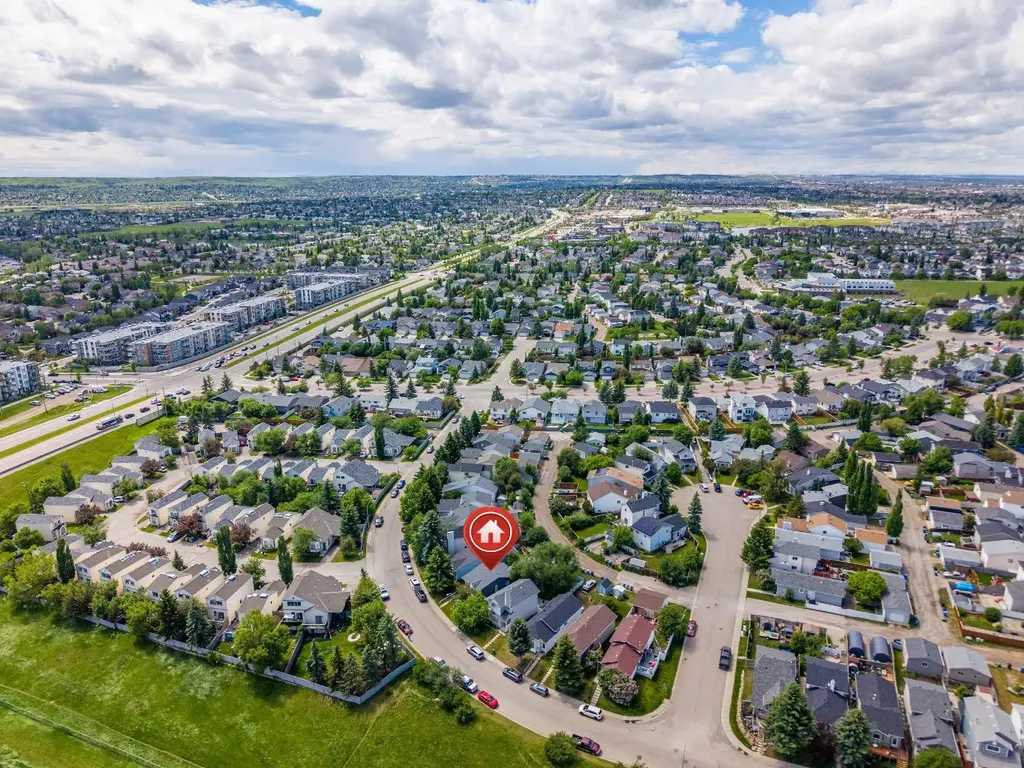 52 Covington Road NE Calgary AB T3X4A7
