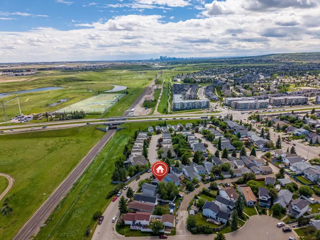52 Covington Road NE Calgary AB T3X4A7