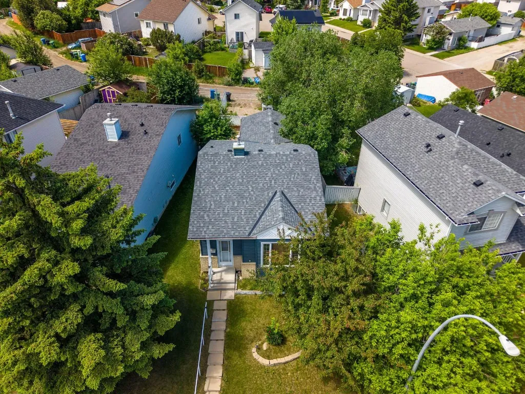 52 Covington Road NE Calgary AB T3X4A7