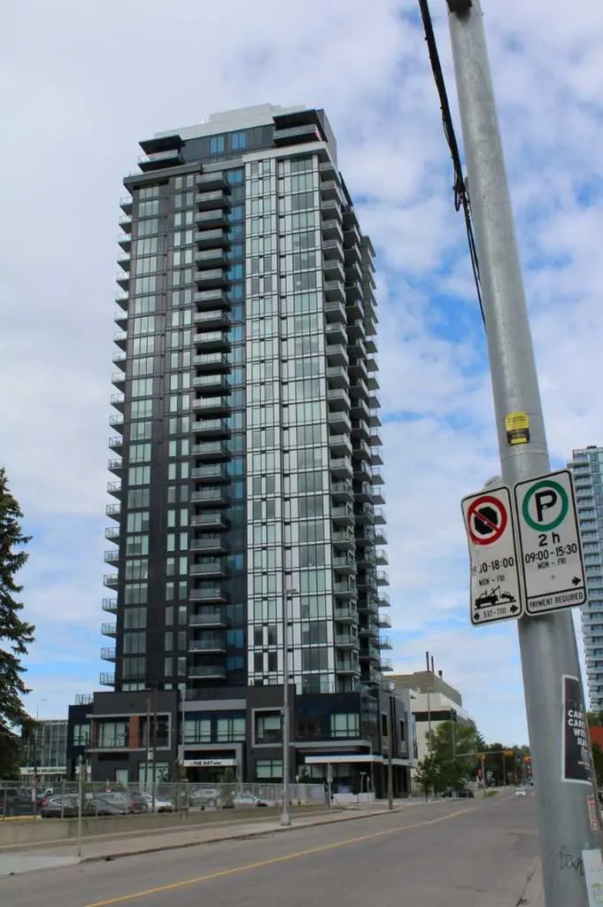 1324 10 Avenue SW Calgary AB T3C 0J2
