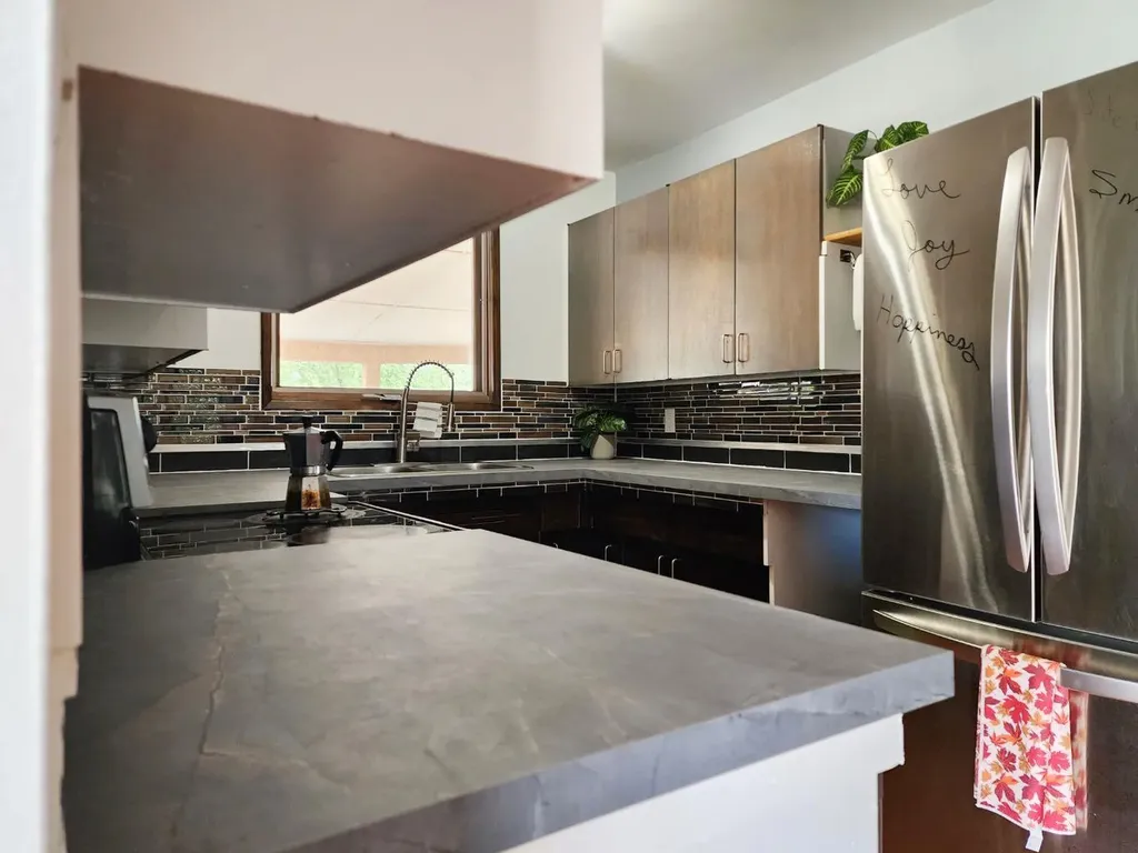 5404 5th Street W Claresholm AB T0L 0T0