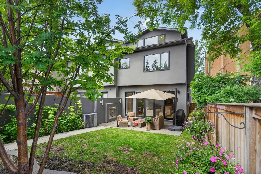 2219 2 Avenue NW Calgary AB T2N 0H1