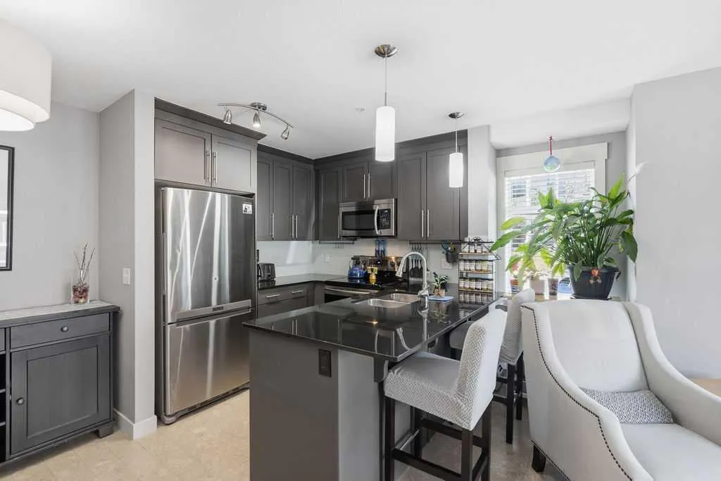 155 Skyview Ranch Way NE Calgary AB T3N0L6
