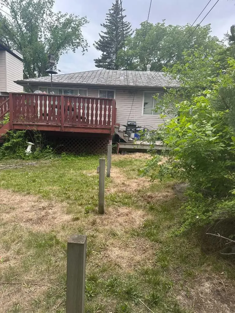 3228 Kerrydale Road SW Calgary AB T3E4S6