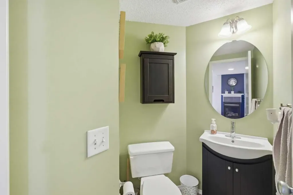60 Prestwick Heights SE Calgary AB T2X 4H8