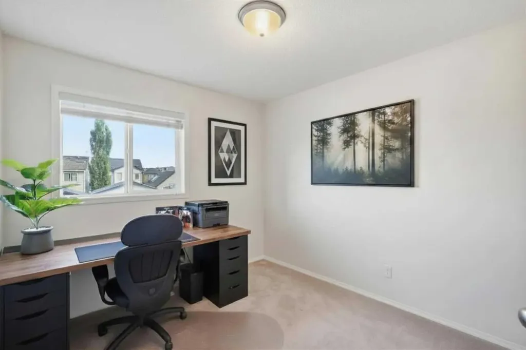 60 Prestwick Heights SE Calgary AB T2X 4H8