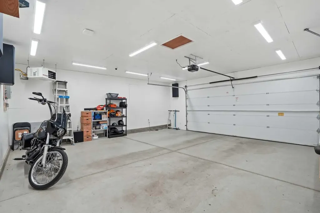 60 Prestwick Heights SE Calgary AB T2X 4H8