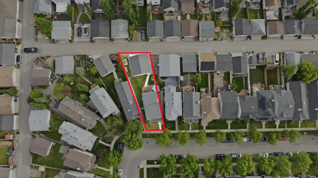 60 Prestwick Heights SE Calgary AB T2X 4H8