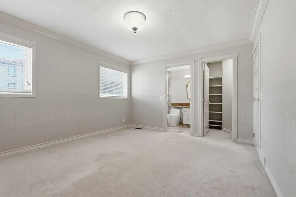 91 Patterson Crescent SW Calgary AB T3J 2B9