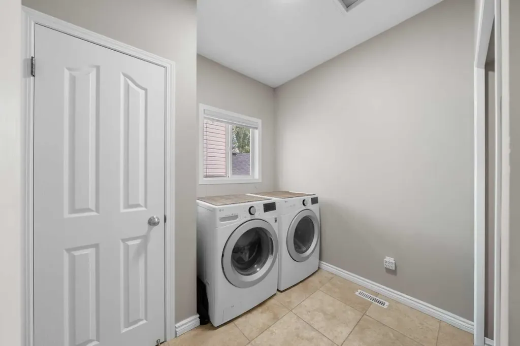35 Chaparral Circle SE Calgary AB T2X 0S1