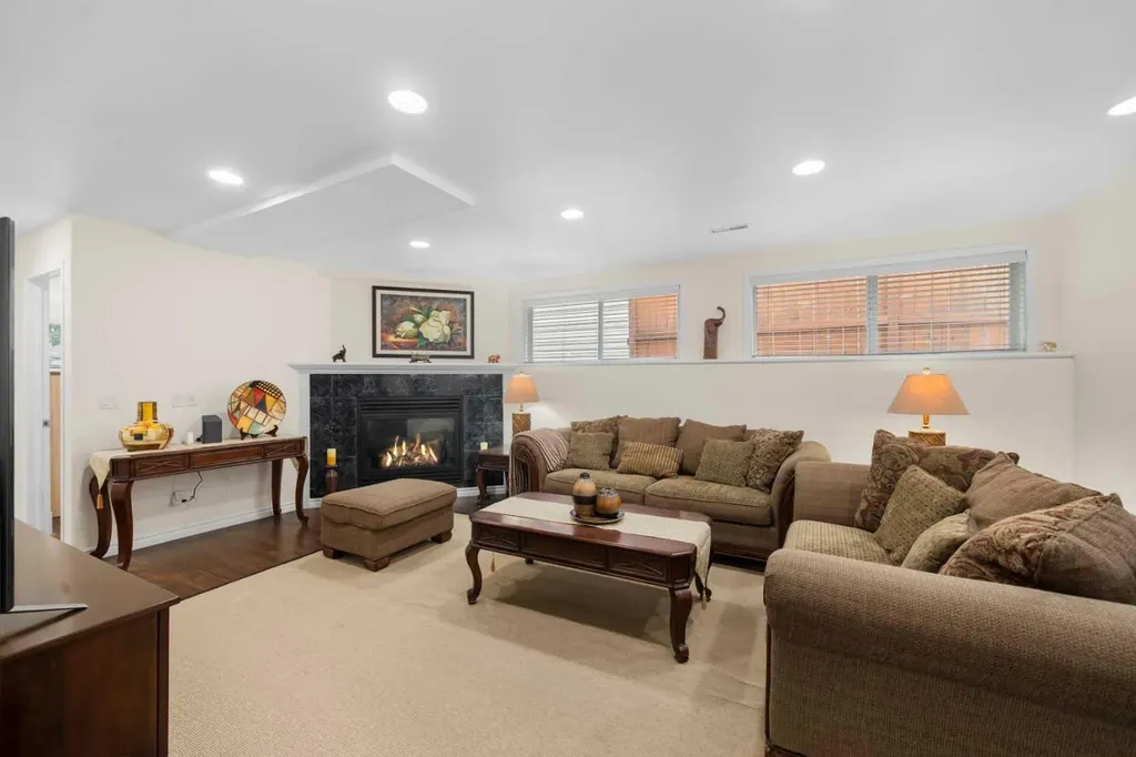 35 Chaparral Circle SE Calgary AB T2X 0S1