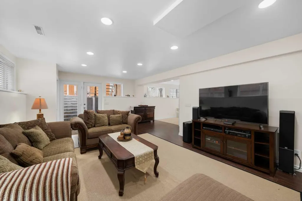 35 Chaparral Circle SE Calgary AB T2X 3N7