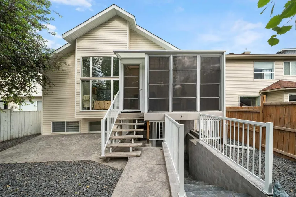 35 Chaparral Circle SE Calgary AB T2X 0S1