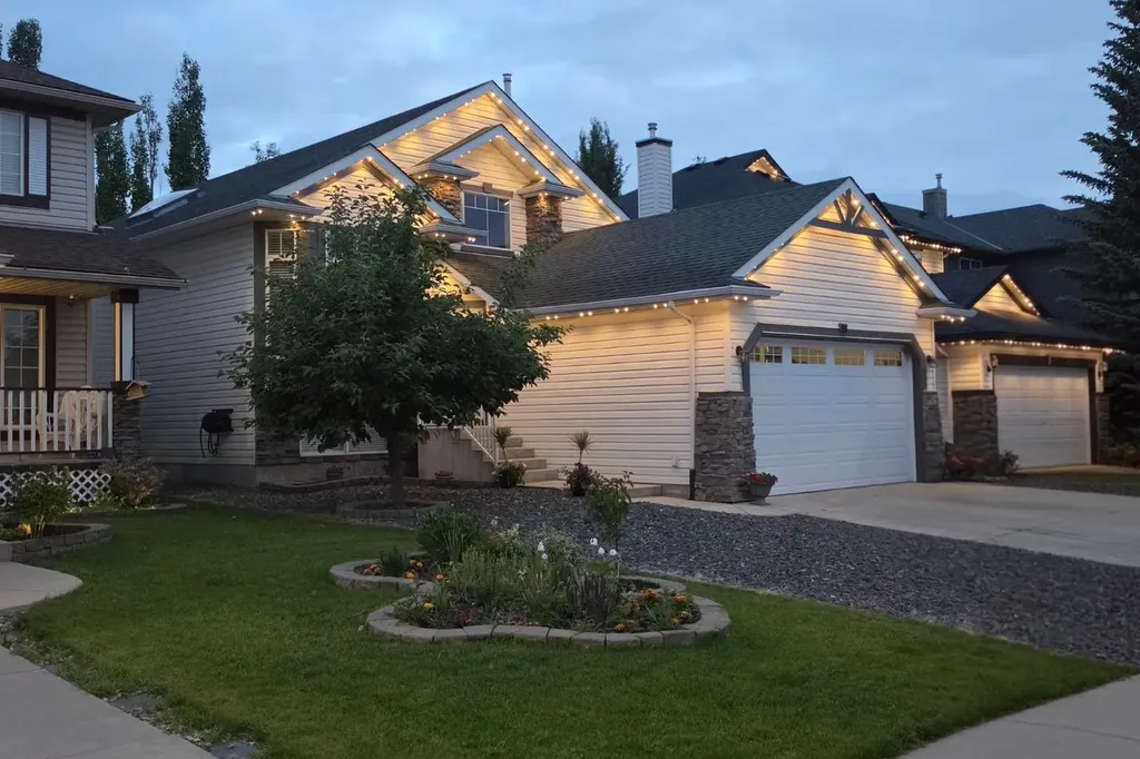 35 Chaparral Circle SE Calgary AB T2X 3N7