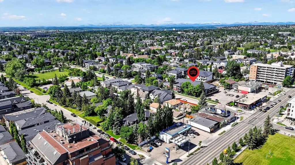 1915 26 Street SW Calgary AB T3E 2A2
