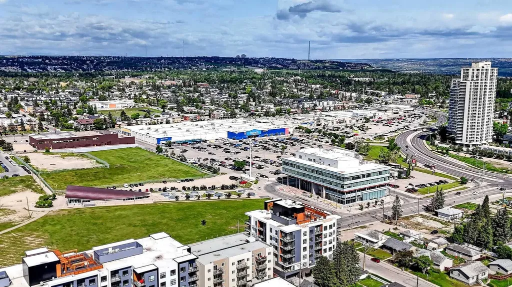 1915 26 Street SW Calgary AB T3E 2A2