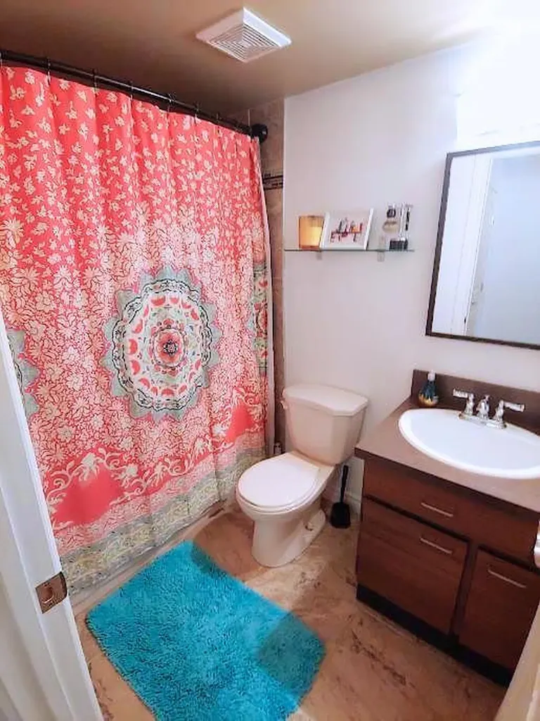 1915 26 Street SW Calgary AB T3E 2A2