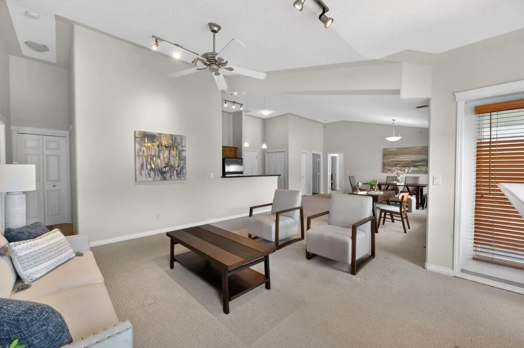 2416 Erlton Street SW Calgary AB T2S3B7