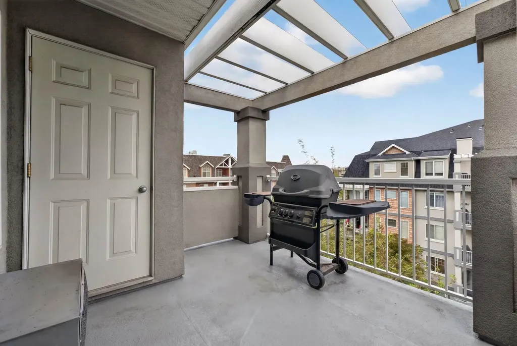 2416 Erlton Street SW Calgary AB T2S3B7