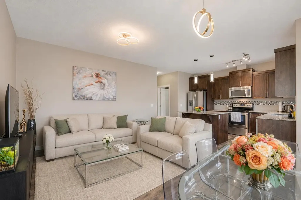 558 Evanston Manor NW Calgary AB T3P 0R8