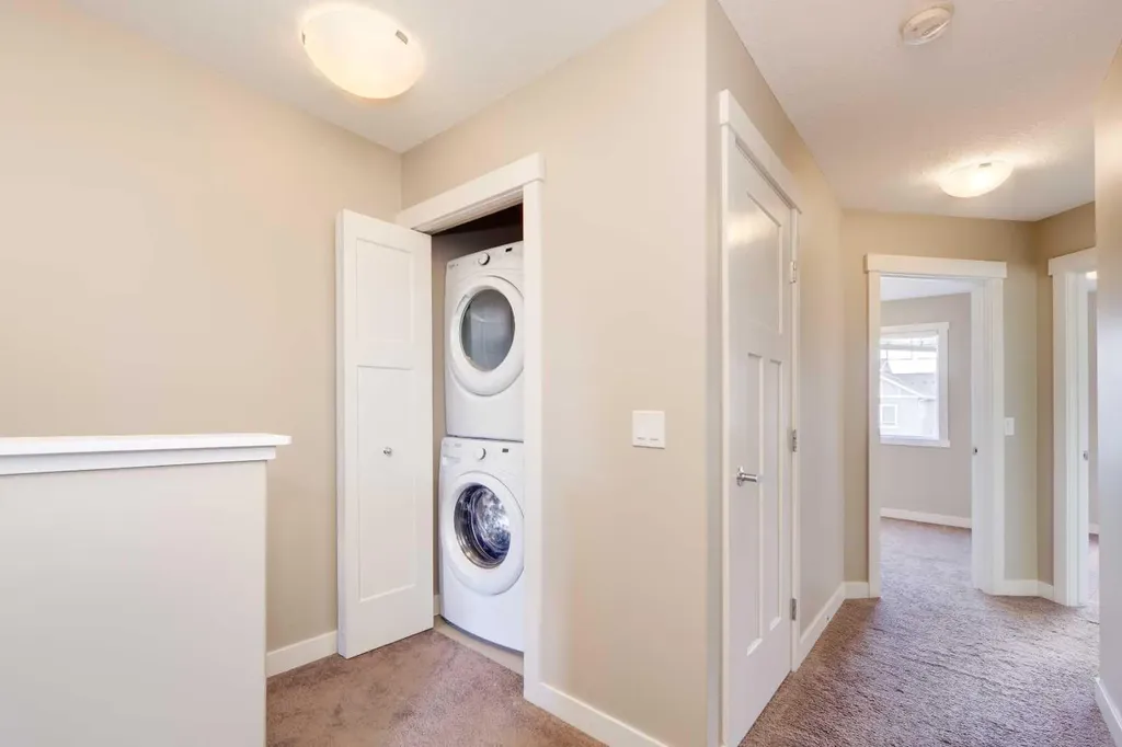 558 Evanston Manor NW Calgary AB T3P 0R8