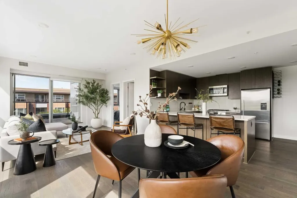 88 9 Street NE Calgary AB T2E 4E1