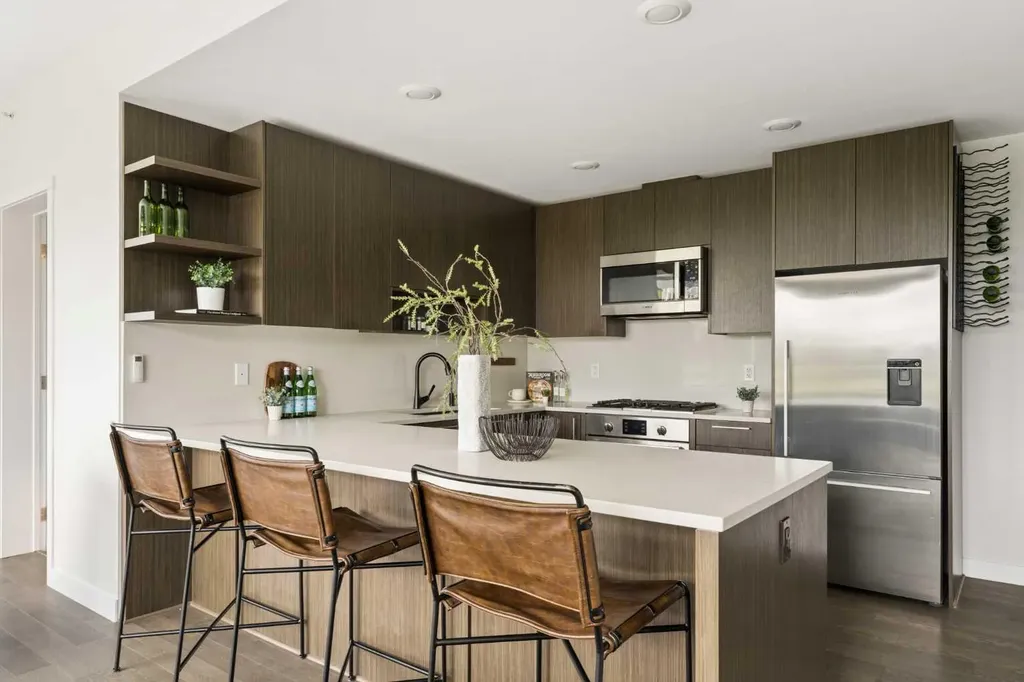 88 9 Street NE Calgary AB T2E 4E1