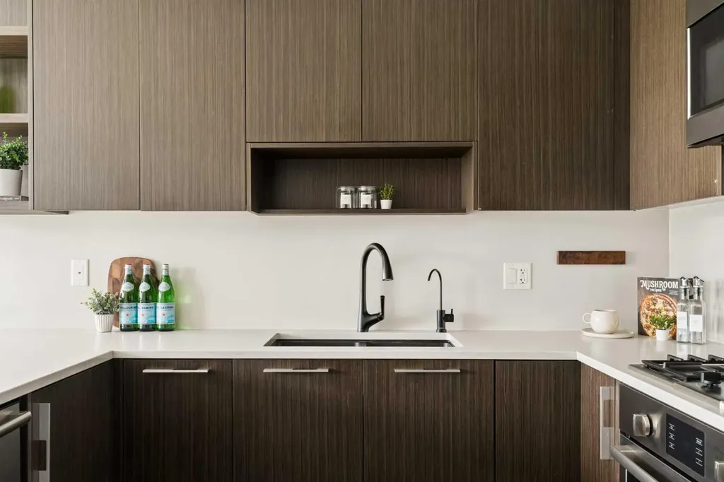 88 9 Street NE Calgary AB T2E 4E1
