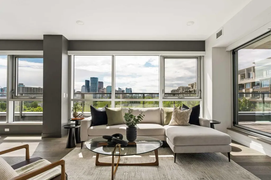 88 9 Street NE Calgary AB T2E 4E1