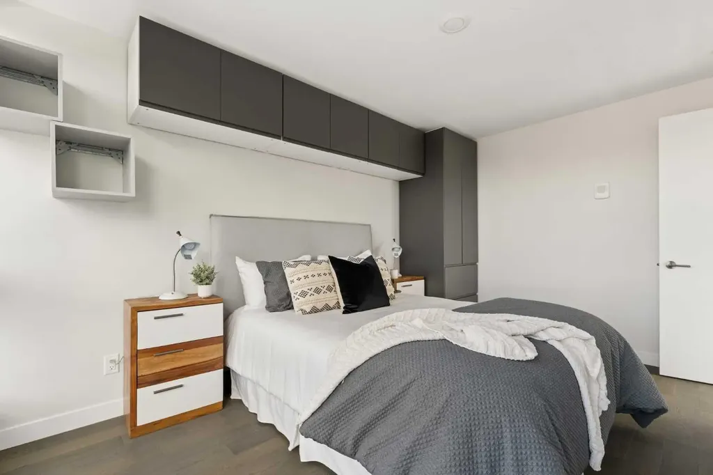 88 9 Street NE Calgary AB T2E 4E1