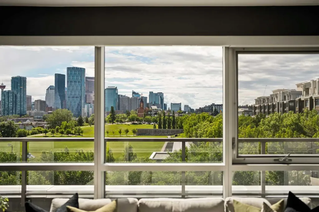 88 9 Street NE Calgary AB T2E 4E1