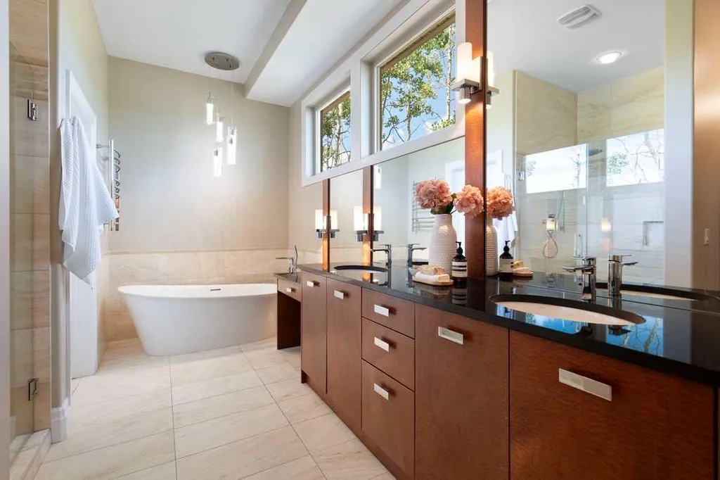 160 Posthill Drive SW Calgary AB T3H 0J1