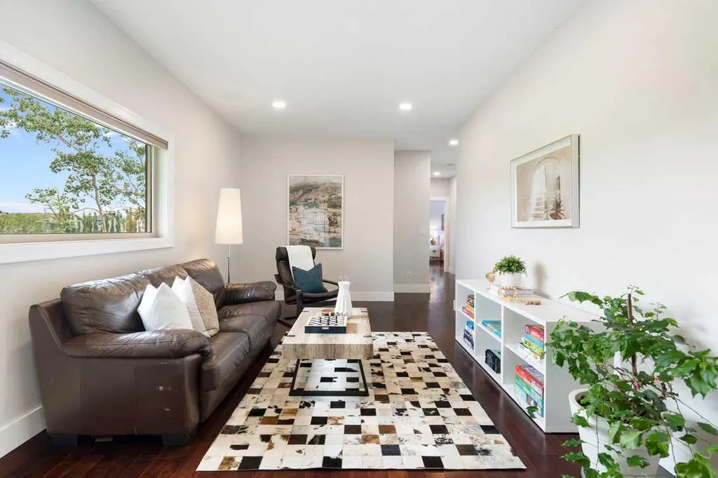 160 Posthill Drive SW Calgary AB T3H 0J1