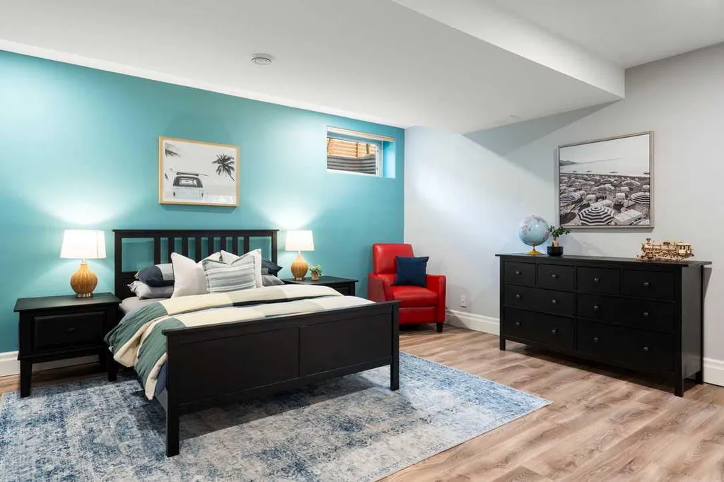 160 Posthill Drive SW Calgary AB T3H 0J1