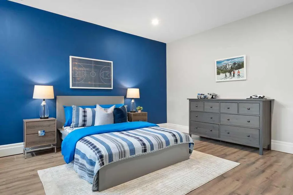 160 Posthill Drive SW Calgary AB T3H 0J1