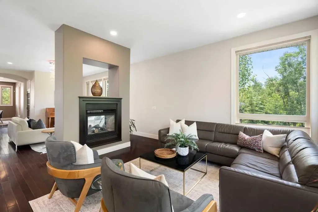 160 Posthill Drive SW Calgary AB T3H 0J1