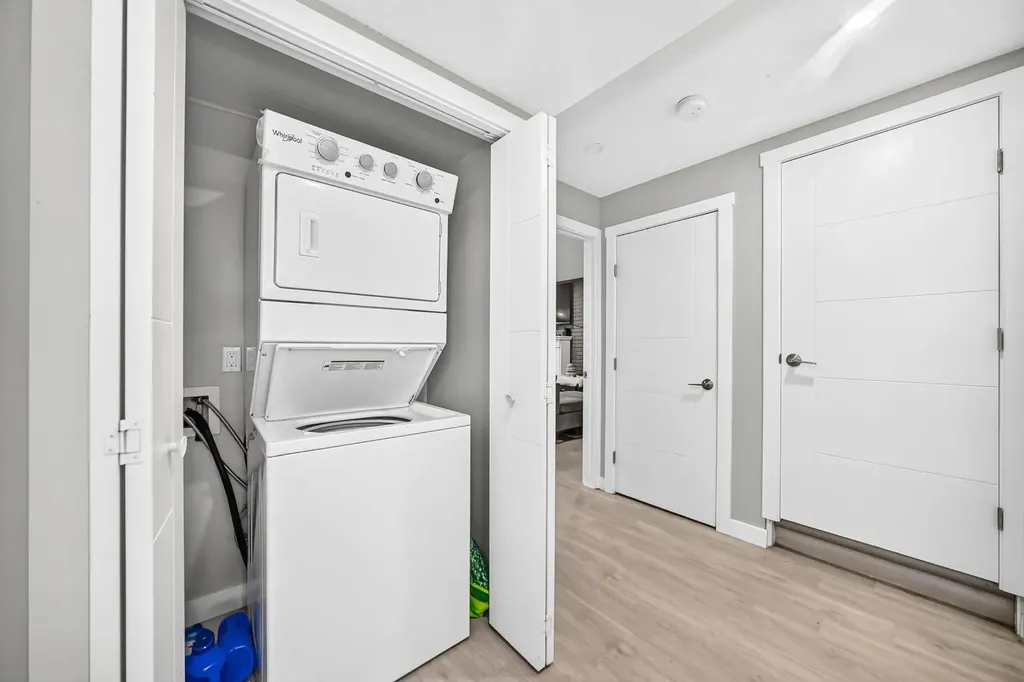 2703 60 Street NE Calgary AB T1Y 2G6