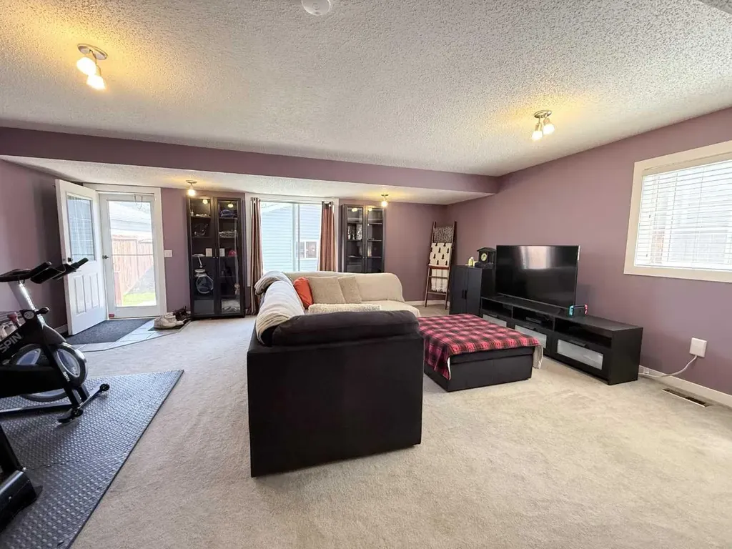 138 Bridleridge Way SW Calgary AB T2Y4K8
