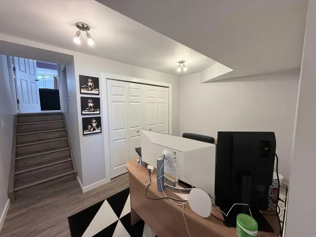 138 Bridleridge Way SW Calgary AB T2Y4K8