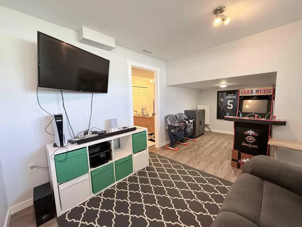 138 Bridleridge Way SW Calgary AB T2Y4K8