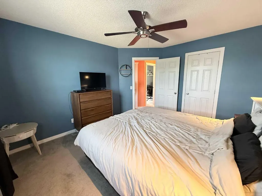 138 Bridleridge Way SW Calgary AB T2Y4K8