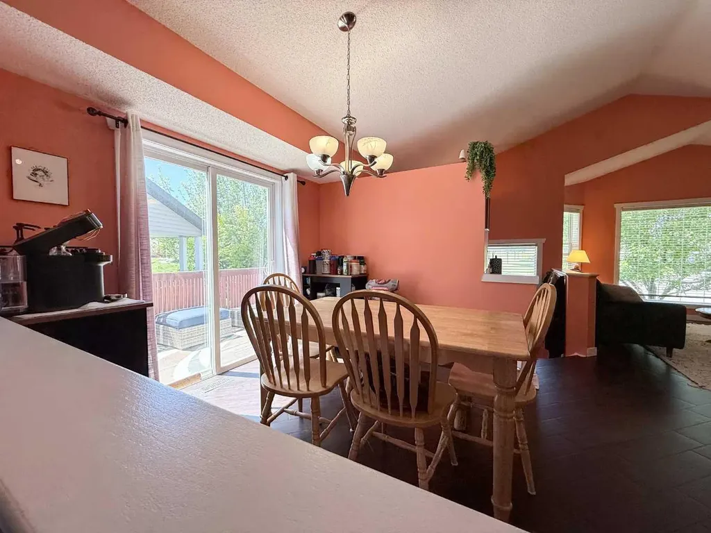 138 Bridleridge Way SW Calgary AB T2Y4K8