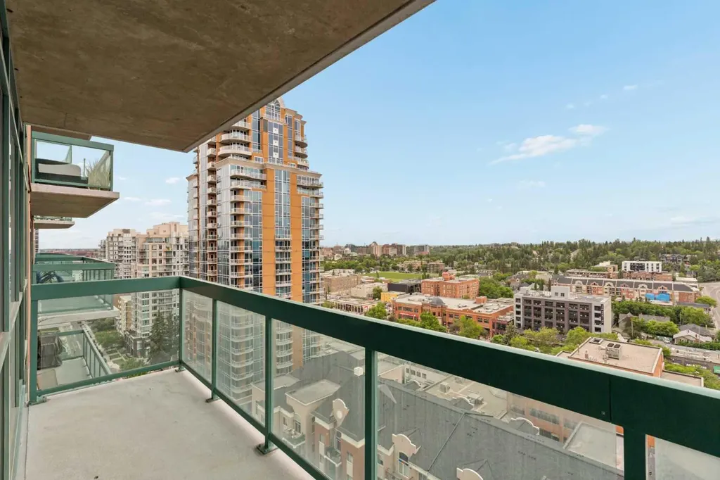 836 15 Avenue SW Calgary AB T2R1S2
