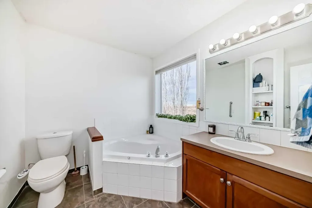 214 Coville Circle NE Calgary AB T3K 5N8