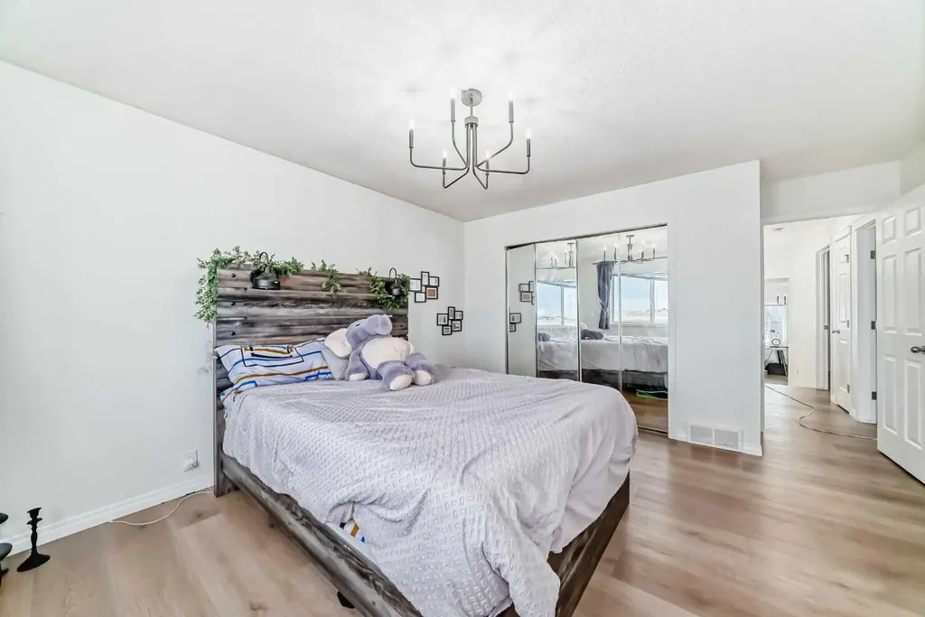 214 Coville Circle NE Calgary AB T3K 5N8