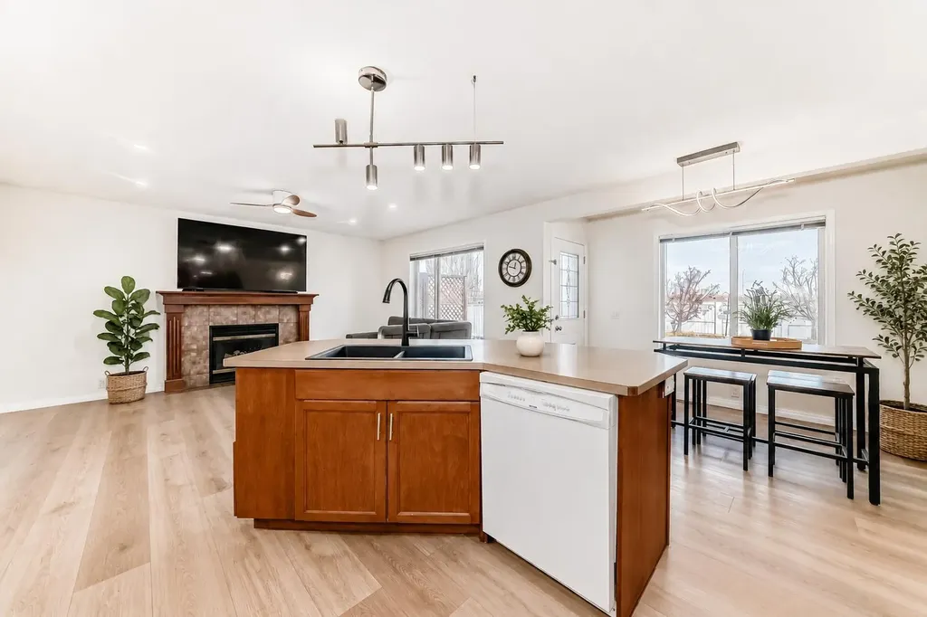 214 Coville Circle NE Calgary AB T3K 5N8