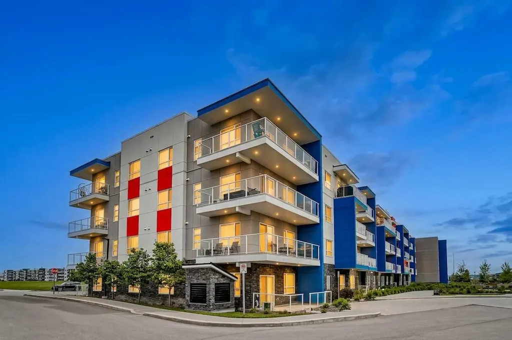 19489 Main Street SE Calgary AB T3M 3J3