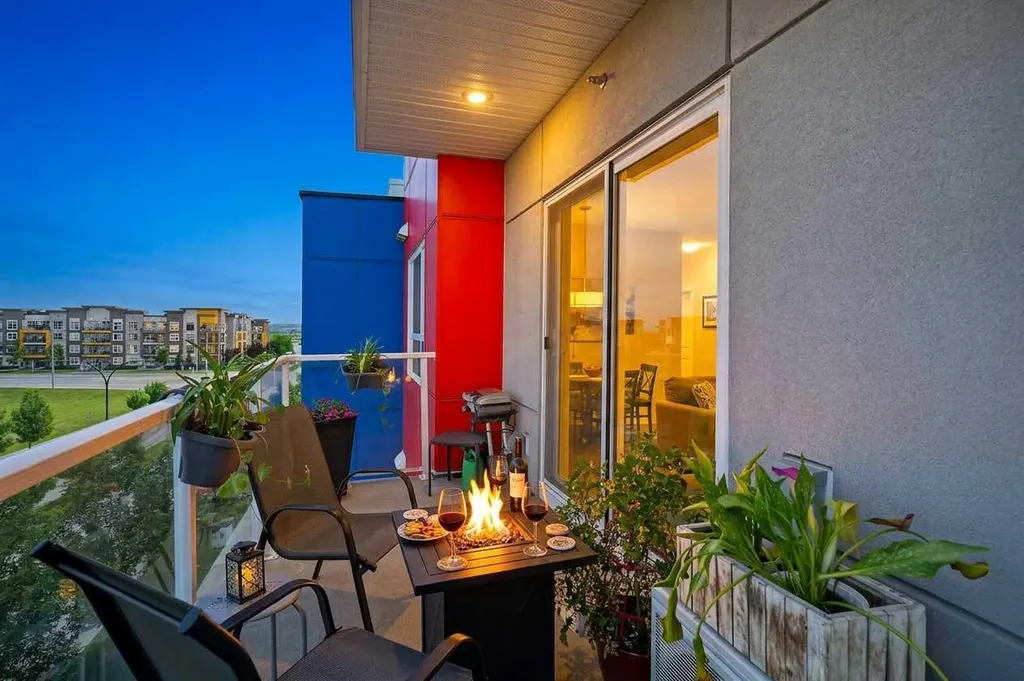 19489 Main Street SE Calgary AB T3M 3J3
