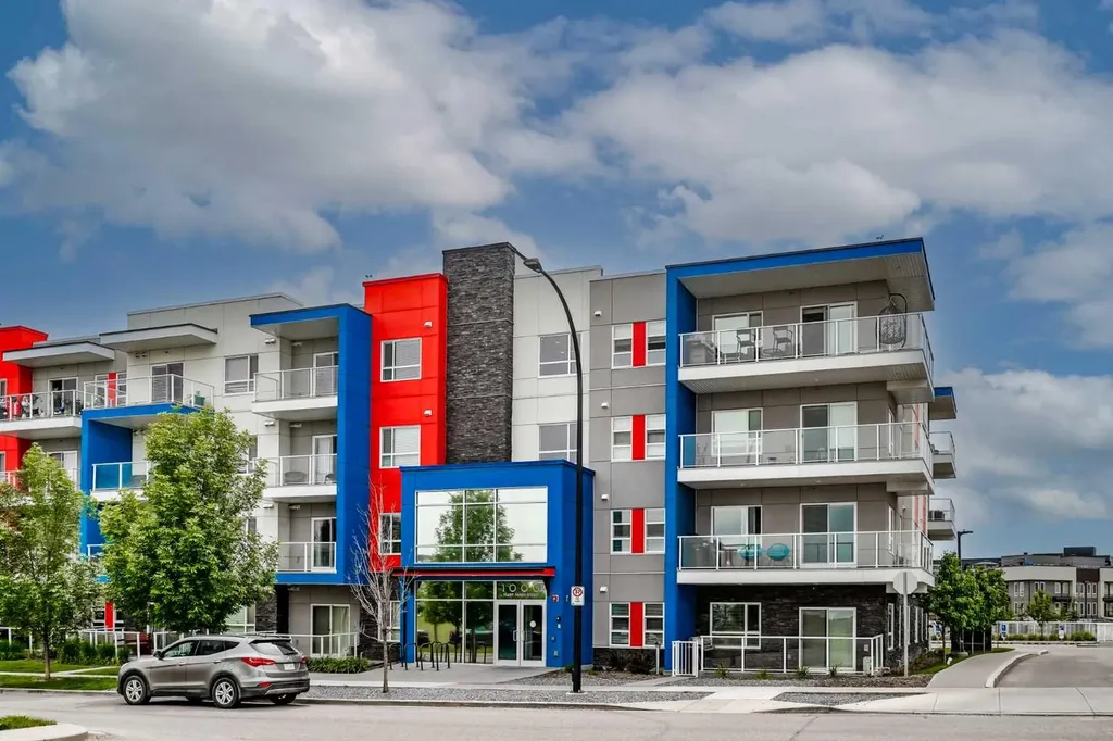 19489 Main Street SE Calgary AB T3M 3J3
