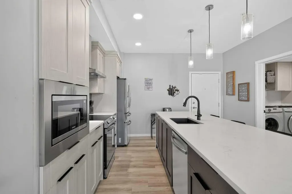 19489 Main Street SE Calgary AB T3M 3J3